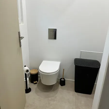 Apartment Charmante Maison