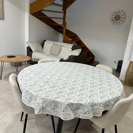 Charmante Maison *