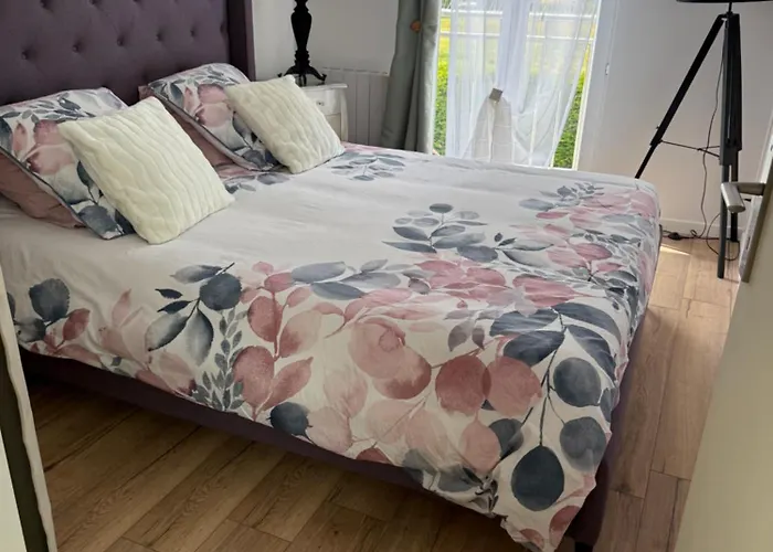 Apartment Charmante Maison