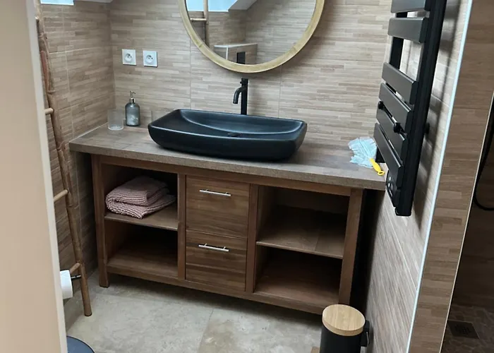 Apartment Charmante Maison